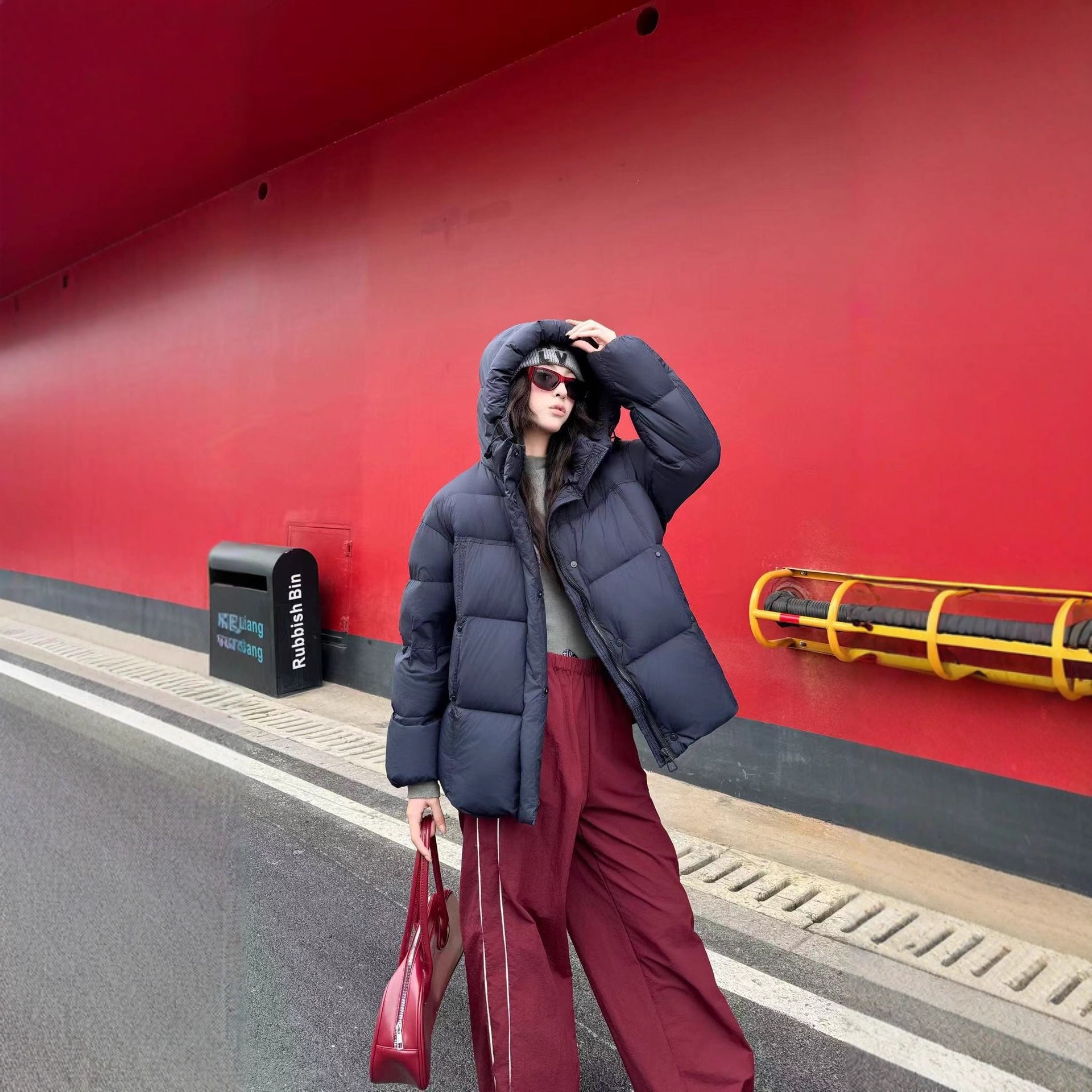 新作レディースミドル丈ダウンジャケット韓国風フード付きふっくら厚手ホワイトダックダウンの暖かい冬用コート