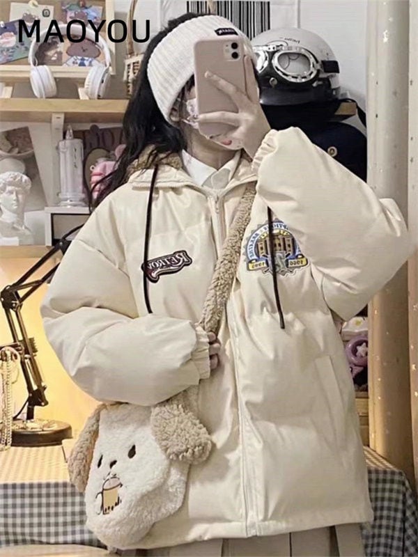 綿服の女性の小柄な冬2023の新しい綿入れの上着は甘くて綿入れのコートを厚くした