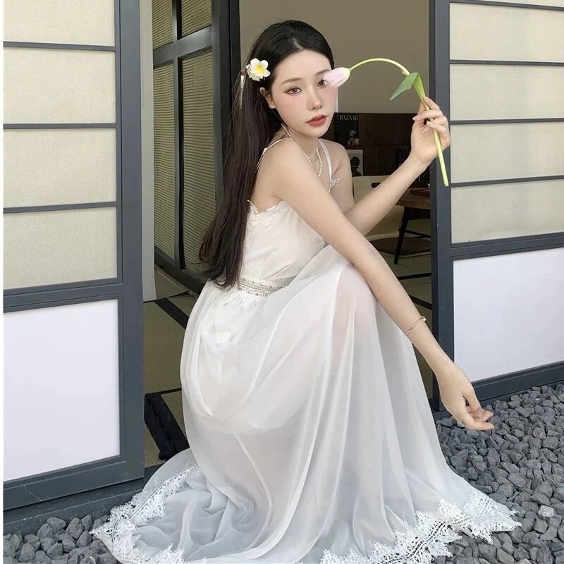 サテンスカートレースワンピース 5夏ストラップワンピース 4,255円