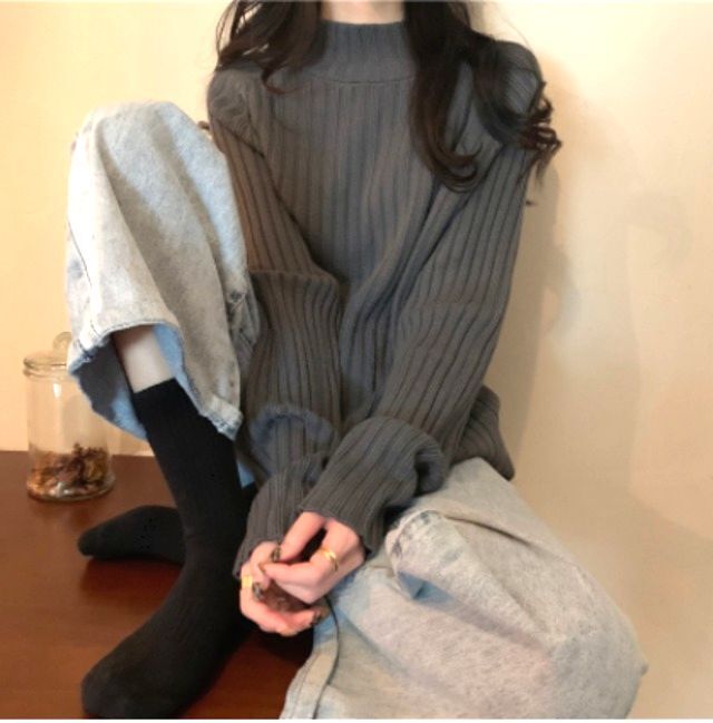 ニットセーター シンプル トップス ニットソー プルオーバー レギュラー丈 袖あり 長袖 ハイネック 5,111円