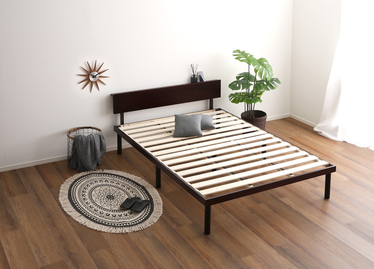 ベッド シングル 高さ調整 すのこ 頑丈 おしゃれ ナチュラルモダン スノコ ベット 棚 コンセント 低ホルムアルデヒド仕様