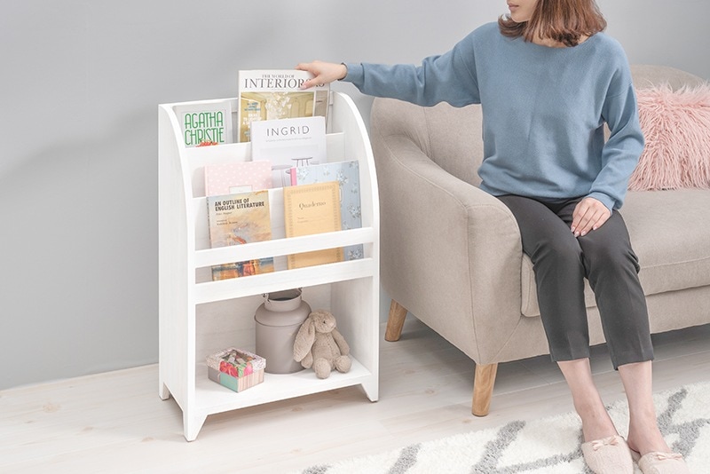 ラック 棚 白 かわいい 木製 おしゃれ ナチュラルモダン 本棚 ブックラック マガジンラック 完成品 天然木 桐材 引き出し チェスト