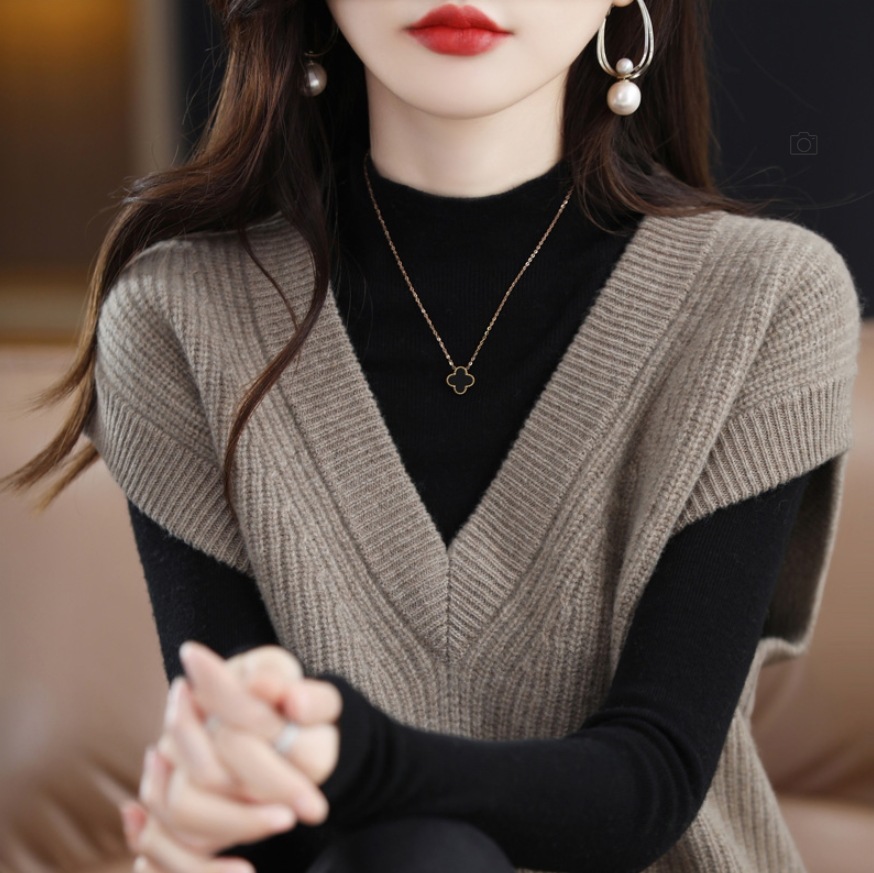 トップス セーター ベスト 袖なし Vネック 襟なし かわいい 可愛い きれいめ シンプル カジュアル 上品 おしゃれ お洒落 可愛い 女子 こなれ感 ラフ ガーリー 個性的