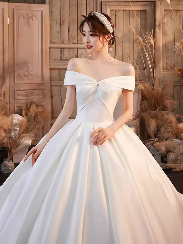 ウェディングドレス レディース 二次会 花嫁ドレス 結婚式 パーティードレス マーメイドライン レトロ オフショルダー Vネックサテン　ライドウェディング(M-0061)ドレス