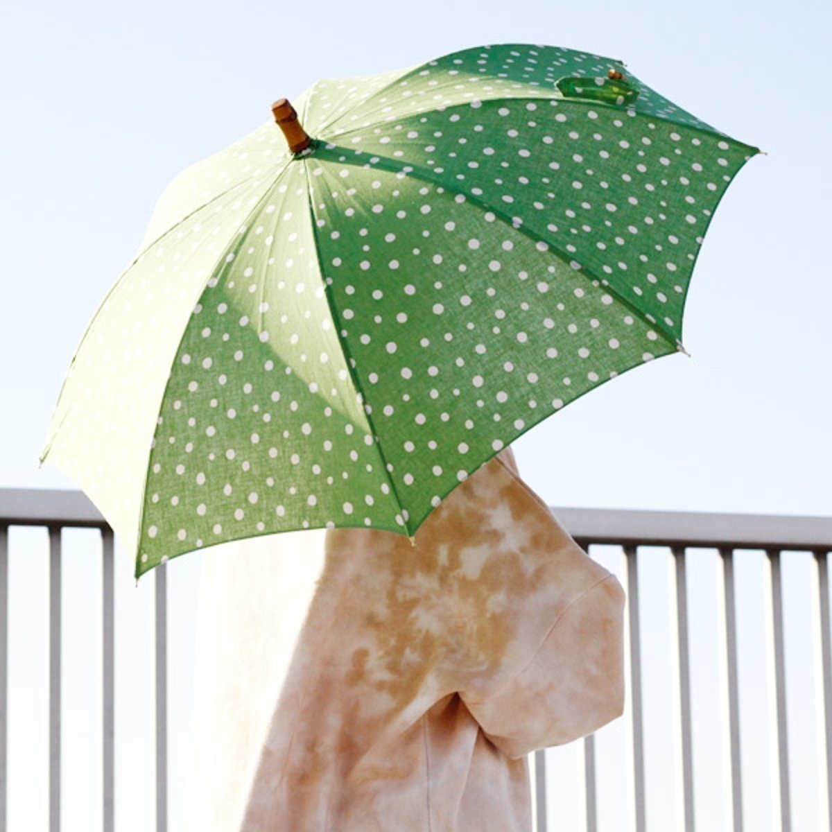 日傘 SUR MER 綿麻シーチング水玉 長傘 グリーン sur mer シュルメール 傘 かさ レディース 綿 麻 水玉 UVカット おしゃれ 日本製 アンブレラ 紫外線カット 紫外線防止