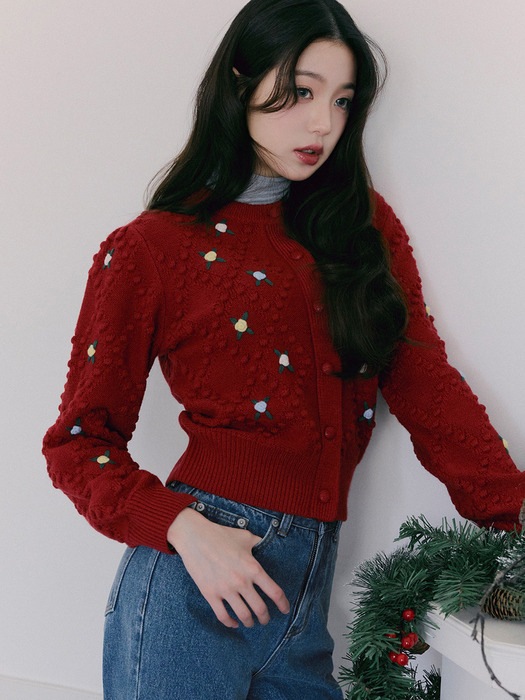 [IVE チャン·ウォニョン モデル着用] HAND FLOWER POMPOM CARDIGAN RED 限定版 韓国の人気ファッションブランド
