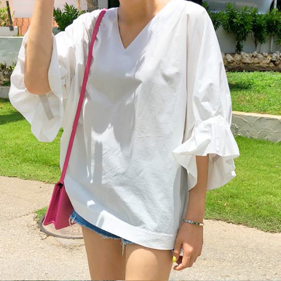 Tシャツ カットソー トップス プルオーバー フリル袖 レディース 春 夏 七分袖 Vネック おしゃれ カジュアル きれいめ かわいい 大きいサイズ 体型カバー シンプル 無地 薄手 ボリューム袖 コ