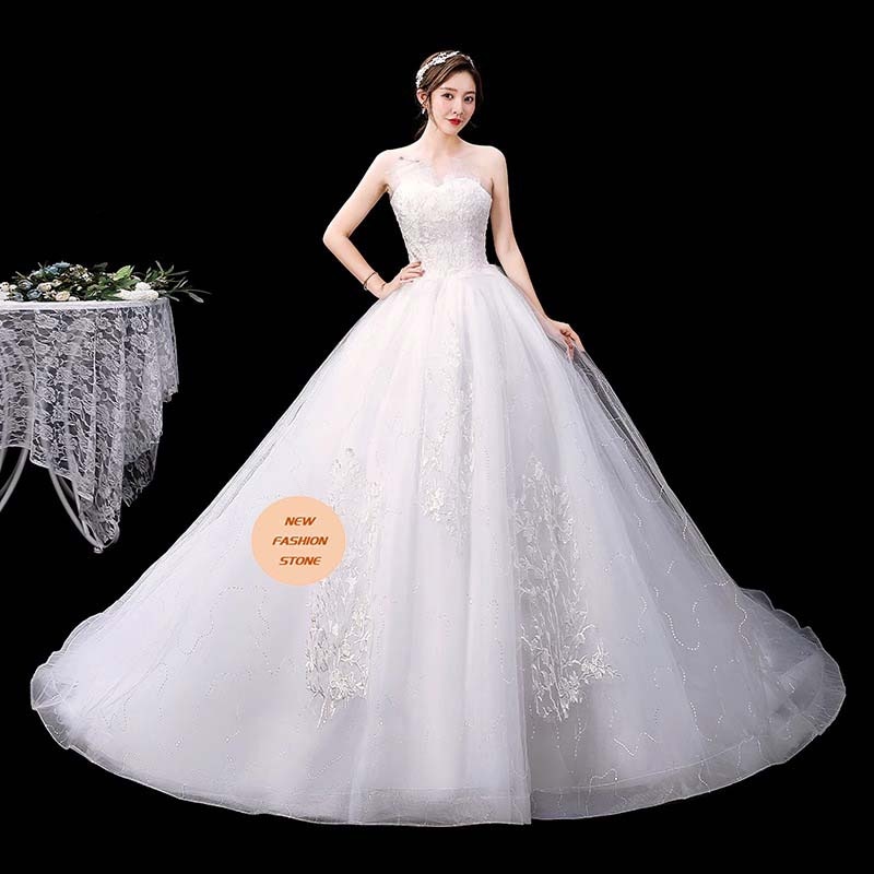 ウェディングドレス 袖あり 立ち襟 スパンコール キラキラ 素敵 キレイめ 花嫁ドレス 結婚式ドレス トレーンドレス バックリボン オシャレ 海外挙式 披露宴