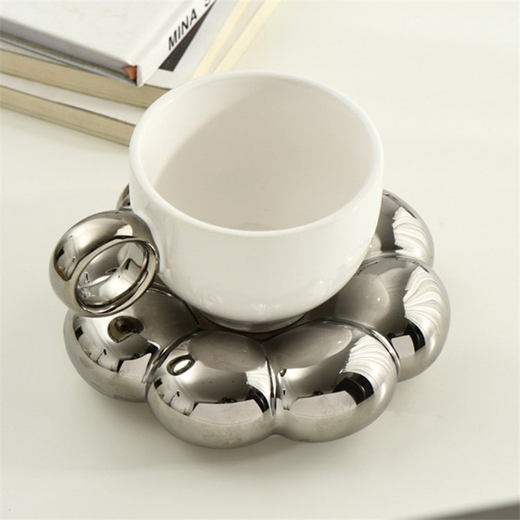 韓国ファッション コーヒーカップ ライトラグジュアリー 可愛い セラミック カップ ソーサー 大人気 ホーム 生活