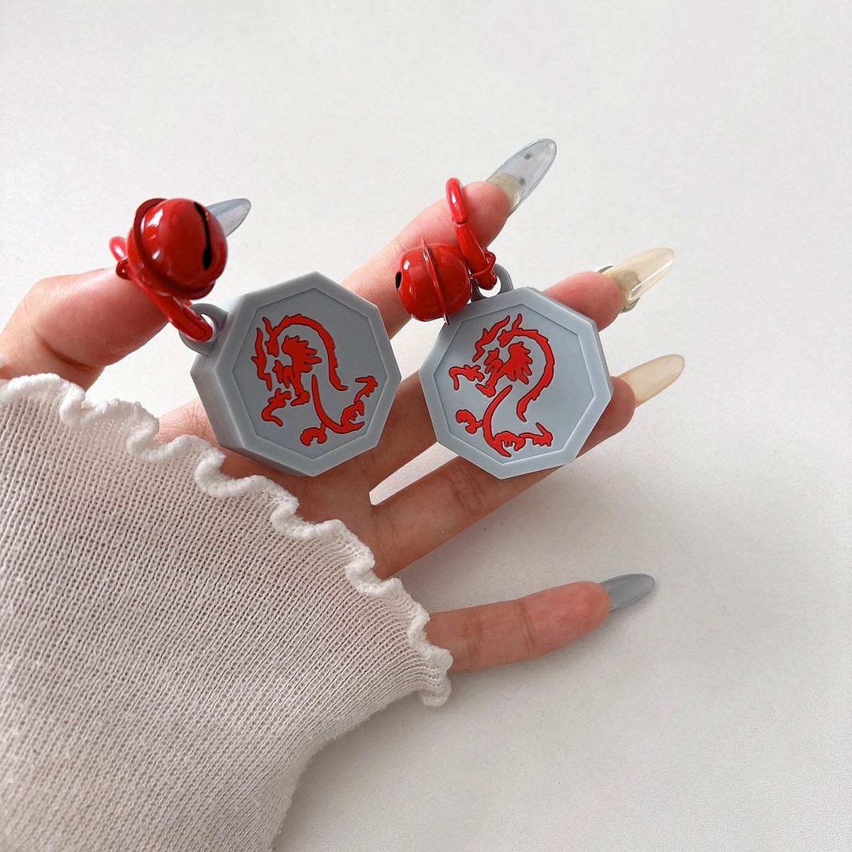 【200点セット】【送料無料】AppleAirTagロケータワイヤ紛失防止キーホルダー用カートゥーンドラゴントラッカー保護カバー