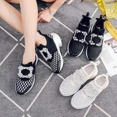 【20点セット】メガ割メガ割 スニーカーシューズ メッシュ モチーフ 黒白配合 ネイビー スポーツシューズ ビジュー レディース12 104,607円