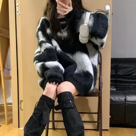 トップス ワンピース セーター ミニ ショート 袖あり 長袖 Uネック ビッグサイズ ふわふわ フェイクファー かわいい カジュアル おしゃれ お洒落 かっこいい ラフ ルーズ 個性的 主役級