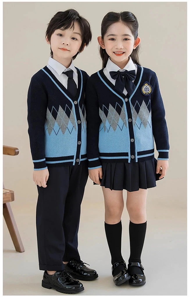 完売御礼セーラー スーツ 男の子 子供 フォーマルスーツ ニット コート 卒業式 スーツ 女の子 フォーマル 小学生 ピアノ 韓国風 制服 卒園式 キッズ ジュニア 入学式 上下セット 学生服 ミニス