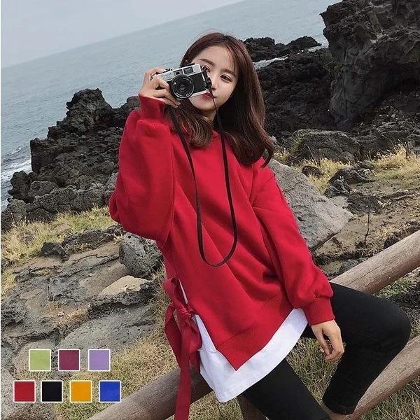 フェミニンから大人カジュアルまで幅広くコーデが完成するフェイクレイヤードトップストップス