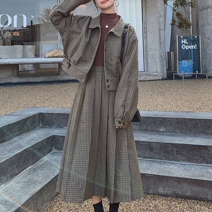 再入荷予定 折り襟チェック柄ジャケット+キャザースカートワンピースセット