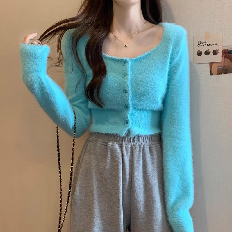 レディース トップス ニット カーディガン 前開き ミニ ショート 長袖 ラウンドネック フェミニン ストリート ボタン かわいい 大人可愛い きれいめ シンプル カジュアル おしゃれ かっこいい