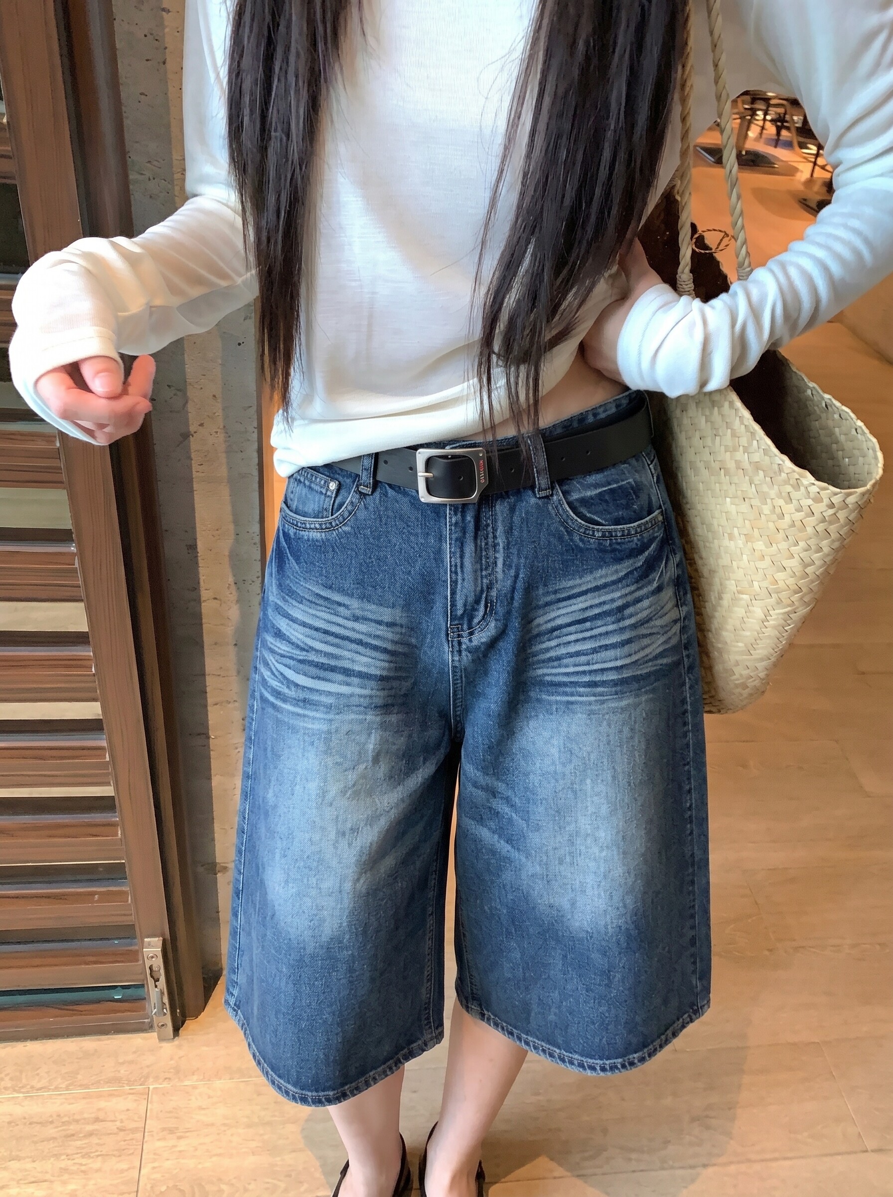 こなれた余裕感が魅力 ウォッシュデニム クロップドワイドパンツ ハイウエスト ヴィンテージ アメカジ 韓国っぽ ストリート レディース カジュアル