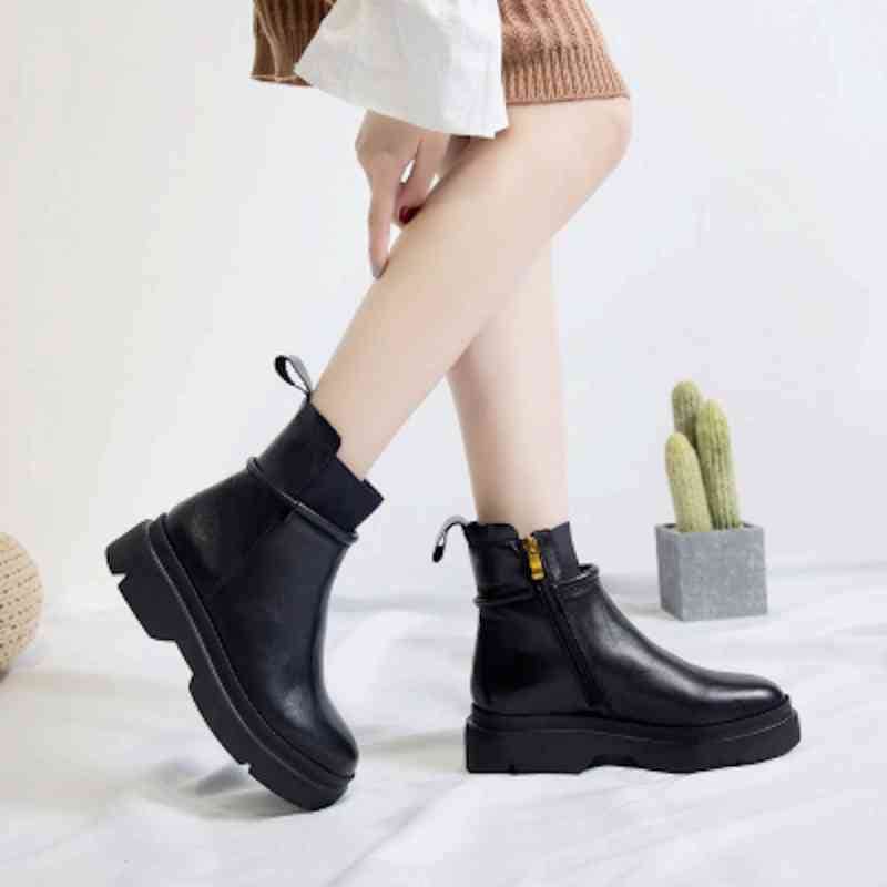 ブーツ レディース 滑らない おしゃれ ショート 革 きれいめ 厚底 ローヒール 暖かい 防水 スニーカー 軽い 冬 ウォーキング 雨 ミドル 軽量 歩きやすい レザー 秋 撥水 兼用 夏 ミドル丈