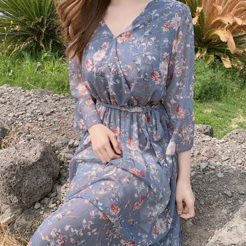 ワンピース 長袖 春 夏 秋 かわいい ロング aライン Aライン フレア フレアスカート ロング丈 マキシ丈 フリル袖 萌袖 Vネック フレア 細身 切り替えデザイン スマート ふわふわ 前開き 透