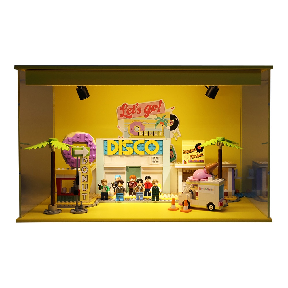 BTS Dynamite 専用 スポットライト照明 ショーケース FL (ショーケース, 3色LED照明, スポットライト照明 2P, 3口USBハブ) 防弾少年団