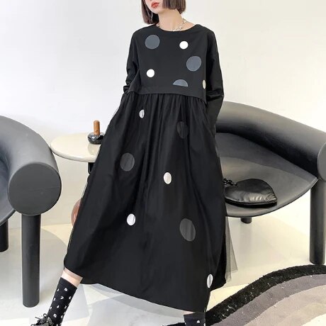 個性 不規則 デザイン 不揃いドット柄 チュールワンピース 黒 お洒落 個性的なワンピース