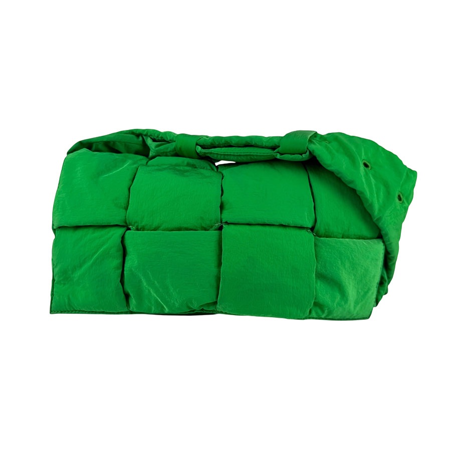 ボッテガヴェネタ BOTTEGAVENETA 斜め掛けショルダーバッグ パデッドテック カセット ナイロン グリーン ユニセックス z6441