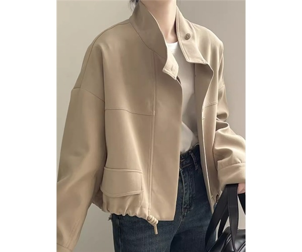 レディース ジャケット アウター 上着 ショート 長袖 ドロップショルダー 襟なし ノーカラー スタンドカラー ボタン かわいい 大人可愛い きれいめ シンプル カジュアル 上品 おしゃれ かっこいい 5,933円