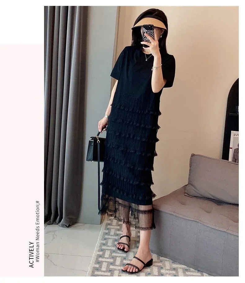 ワンピース 2025 夏 新作 黒のパッチワークTシャツワンピースケーキスカート 着痩せ 百掛け 韓国ファッション30%までに制限