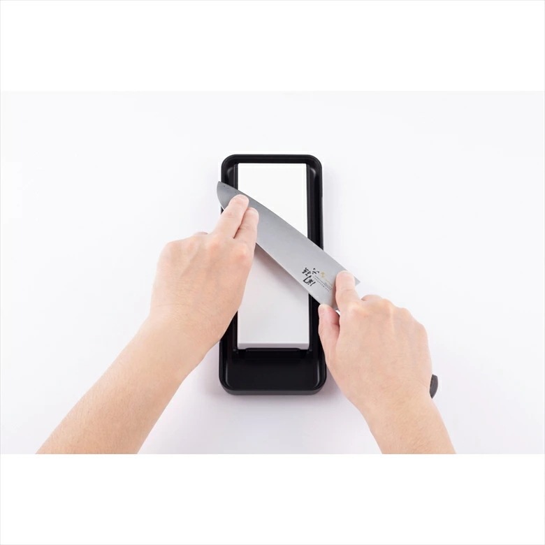 研ぎ 包丁 切れ味 家庭用 家庭 関孫六 AP0333 超仕上砥石 #8000 砥石 研ぐ 使いやすい 日本製 国産 こだわり ケース付き