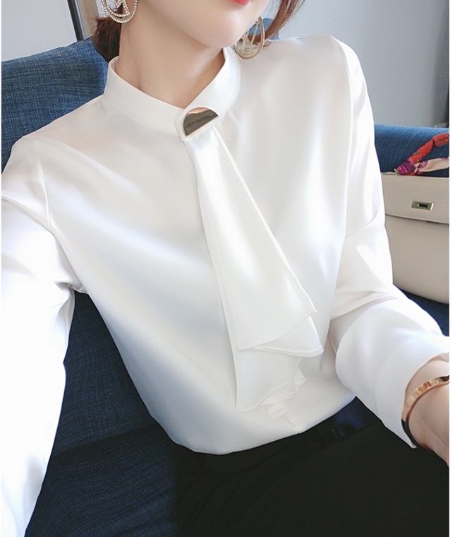 フォーマルシャツ チャーム付きシャツ ホワイトシフォンシャツ オフィスカジュアル トップス Tシャツ シャツ ブラウス 白シャツ 白トップス 袖あり 長袖 Vネック 襟付き スリム 細身 ストレート