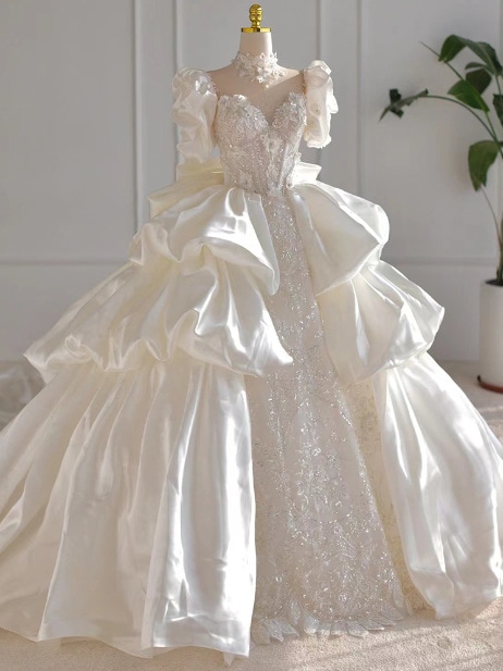 ウエディングドレス ロングトレーン 花嫁/ウェディングドレス/ブライズメイド/結婚式/披露宴/