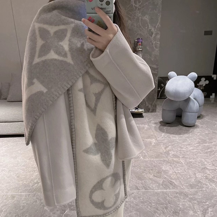 女性用の多目的なロングライトグレーウールスカーフ厚みのある両面ミルクティーカシミアショール2枚