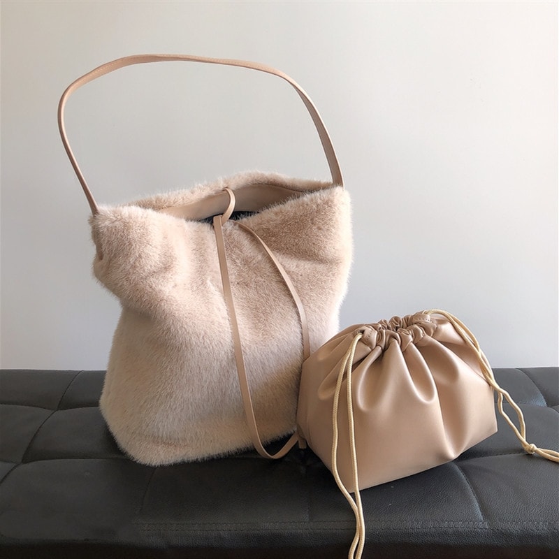 レディースバッグバケットバッグショルダーバッグファーバッグ2022秋NEWタイプ大容量A４可愛い３カラー30%までに制限