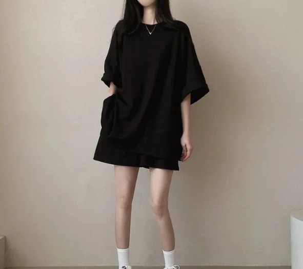 二点セット ゆったり セット レディースセットアップ涼 運動 快適 半袖 Tシャツ ショットパンツ しく楽ちんセットアップ ルームウェア おしゃれヨガウェア