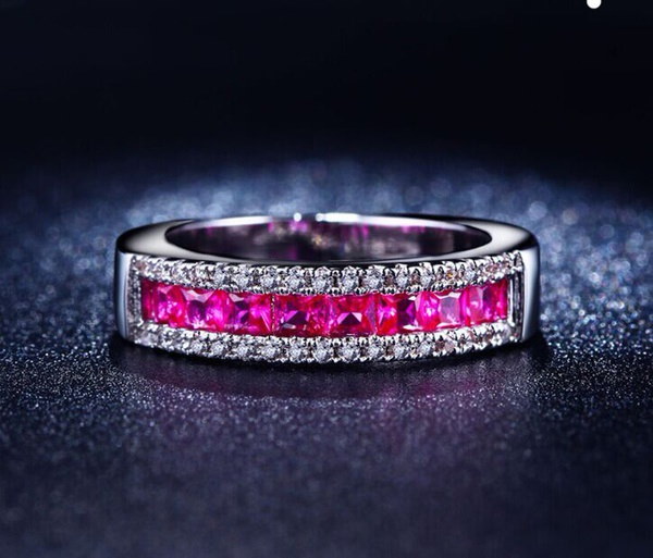 925スターリングシルバーナチュラルルビージェムストーン誕生石の花嫁の結婚式の婚約奇妙なリングのサイズ6 7 925スターリングシルバーナチュラルルビージェムストーン誕生石の花嫁の結婚式の婚約奇妙なリングのサイズ6 7