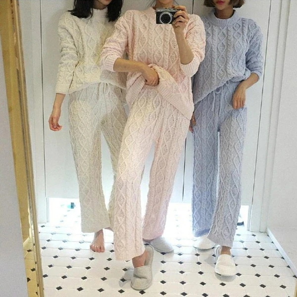 売り切れ注意ルームウェア 寝巻 ケーブルニット トップス パンツ ナチュラル パジャマ 秋　冬 あったかい 長袖　長ズボン ナイトウェア オルチャン 韓国ファッション 可愛い パジャマパーティー 双子