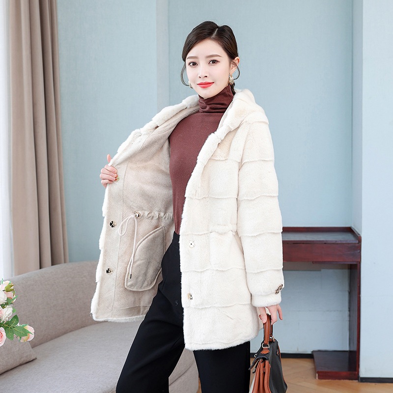 冬の新しいデンマークミンクベルベット防水ミンク肥厚と暖かい V ネックレディース毛皮ジャケットバッチ