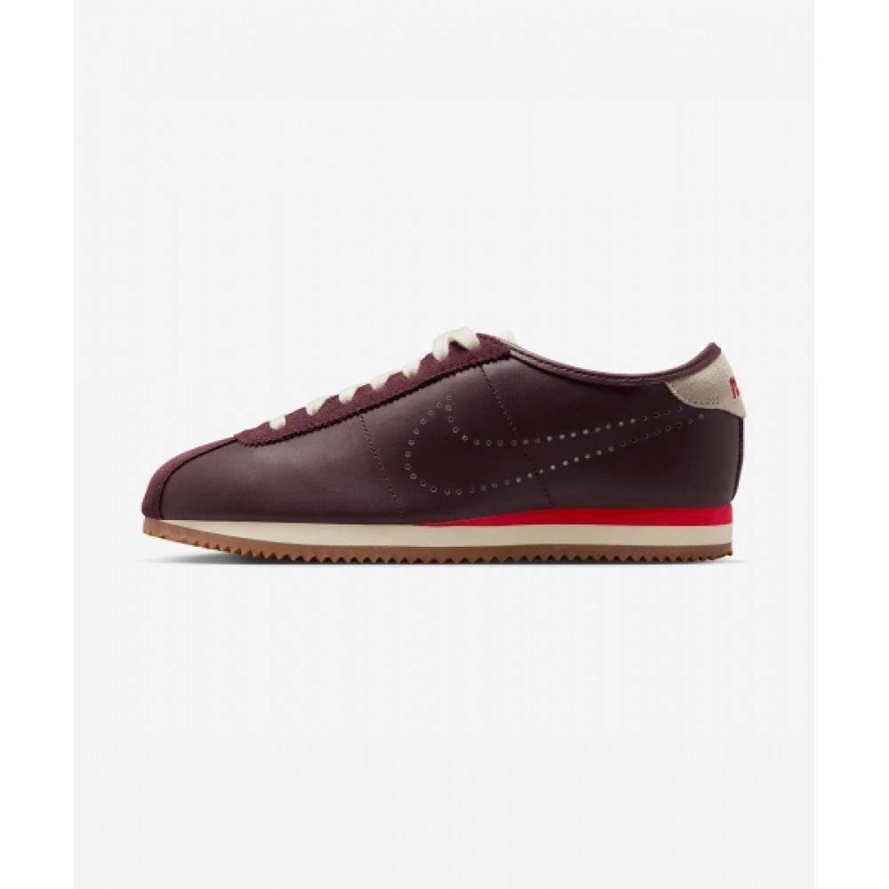 NIKE Cortez Leather W-バーガンディクラッシュ:ココナッツミルク:ガムミディアムブラウン:ライトクリムゾン/HQ1841-601
