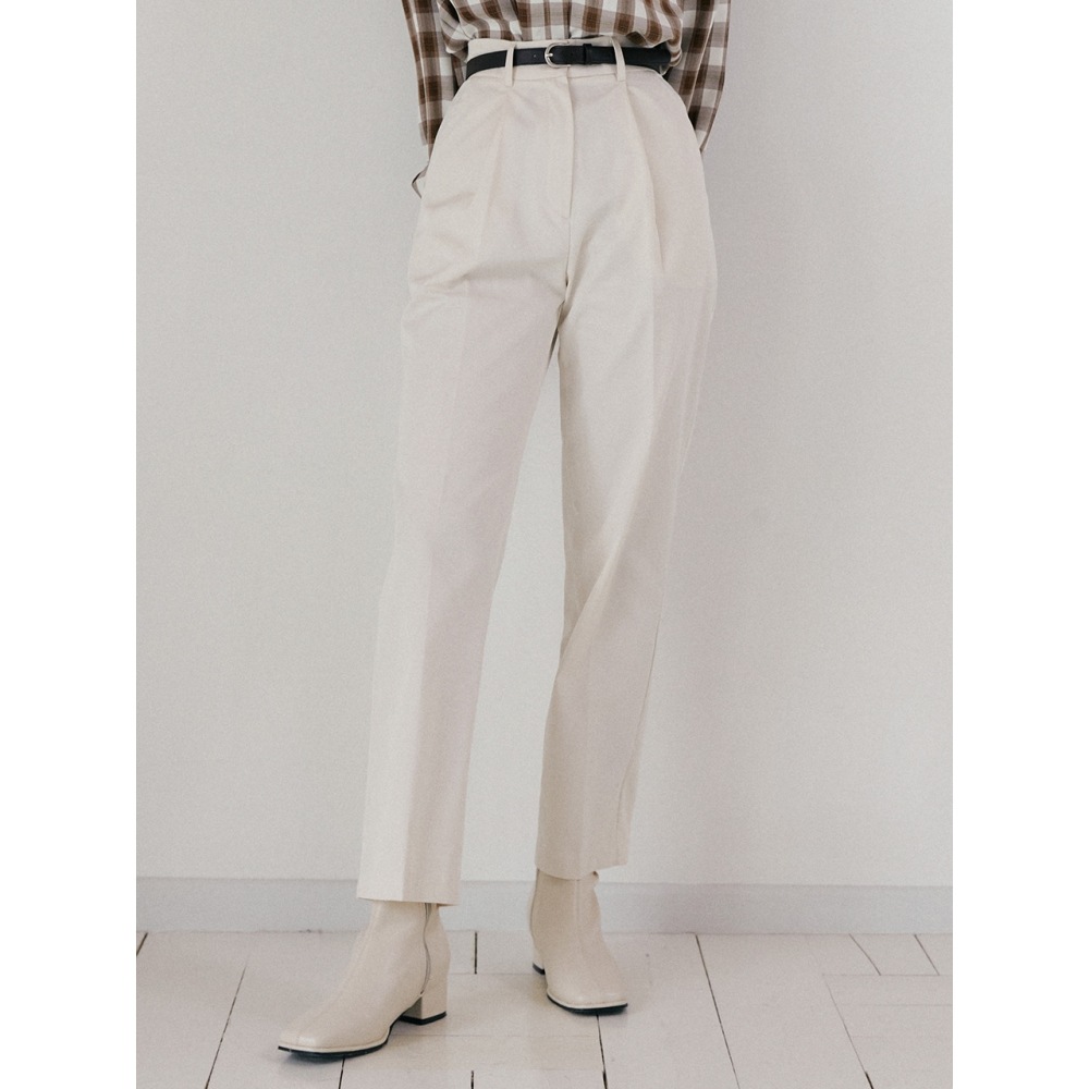 REORG NEWテーパードフィットパンツ アイボリー