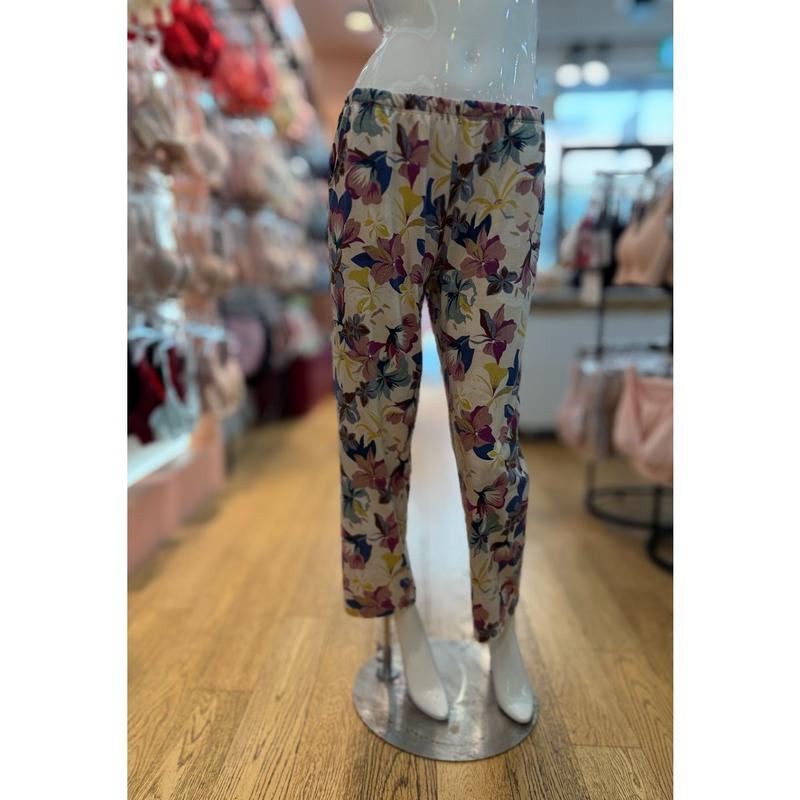 [坡州店] 裏起毛ポリスパン女性ホームウェア下 EZ1909P