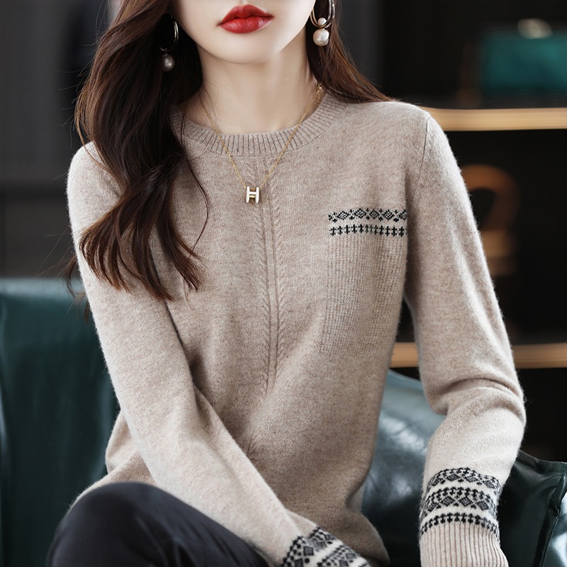 トップス ニットソー セーター 袖あり 長袖 ラウンドネック ストレート Iライン ニット かわいい 大人可愛い きれいめ 大人 上品 おしゃれ お洒落 レトロ 大人可愛い 大人女子 こなれ感