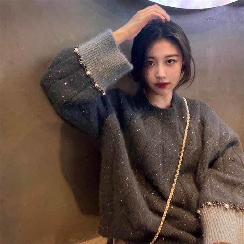 トップス ニット セーター レディース 長袖 ラメ感 Uネック フェミニン バイカラー 配色 ドッキング オーバーサイズ ニット かわいい 大人可愛い きれいめ シンプル 上品 ガーリー 個性的 5,583円