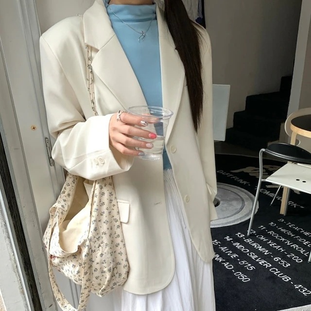 2024春夏アウター コート スーツ テーラード カラー ボタン 丈長め 春 緑 白 黒 韓国ファッション レディース おしゃれ かわいい きれいめ 大人っぽい お出かけ安い