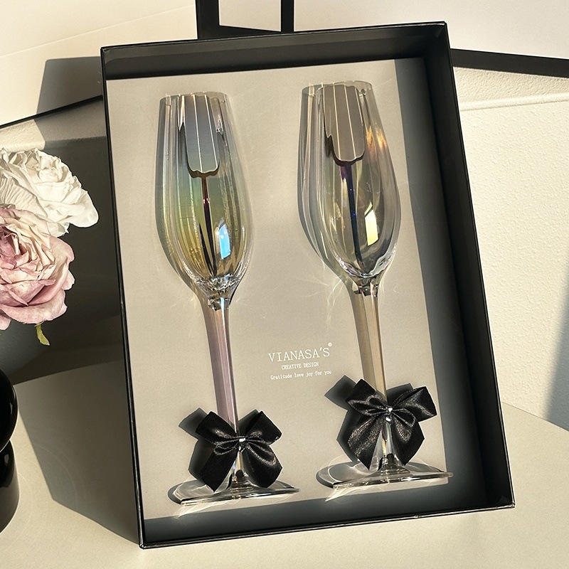 2個セットペア シャンパングラス ワイングラス クリスタル ガラス 結婚祝い 誕生日 還暦祝い プレゼント ギフト 贈り物 記念品 送別会 内祝い
