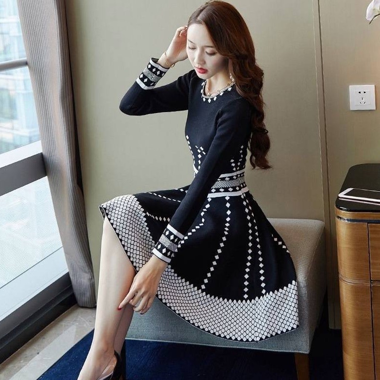 ワンピース ミニ丈 ショート ショート丈 長袖 ラウンドネック フレア セミフレア 大人可愛い 大人 おしゃれ お洒落 ラブリー キュート ガーリー エレガント 秋 冬 10代 20代 40代 5,307円