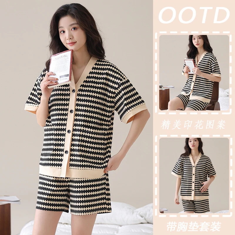 【超お得1つ買うと10個もらえる】メガ割夏パジャマ パジャマ 女性 Vネックカーディガン 夏の薄い部分 半袖ショートパンツ 綿 レジャー ホームウェアスーツは外に着用することができます 空調服