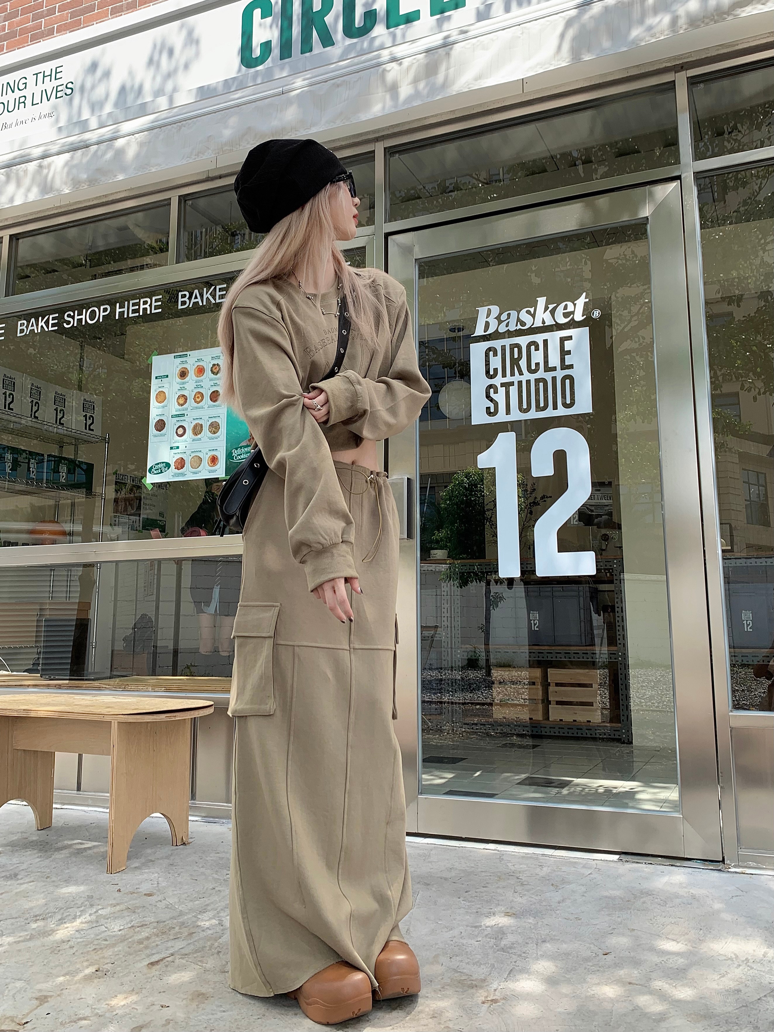 【セットアップ】クロップド丈 セーター＋スウェットスカート. 上下セット. set up. レディース スウェット ロングスカート オルチャン 韓国 可愛い オシャレ スカート. C345 5,793円