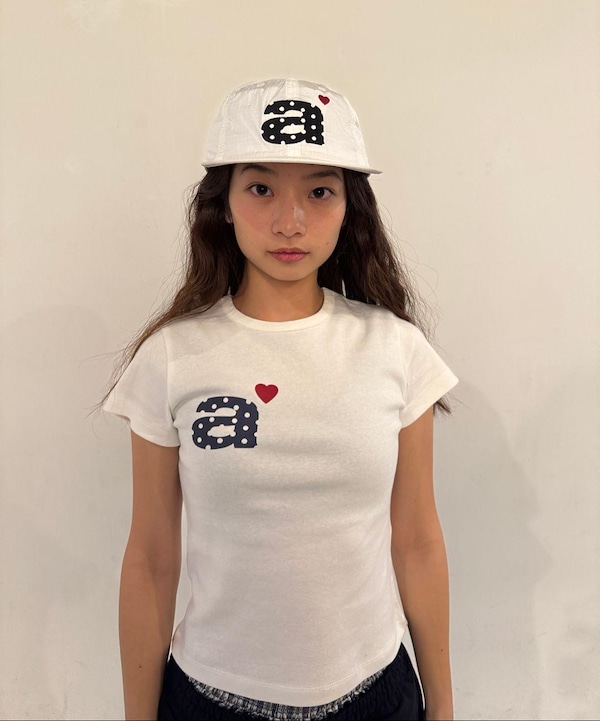 MUSINSA公式 | AEAE DOT SMALL LETTER TEE [NAVY]