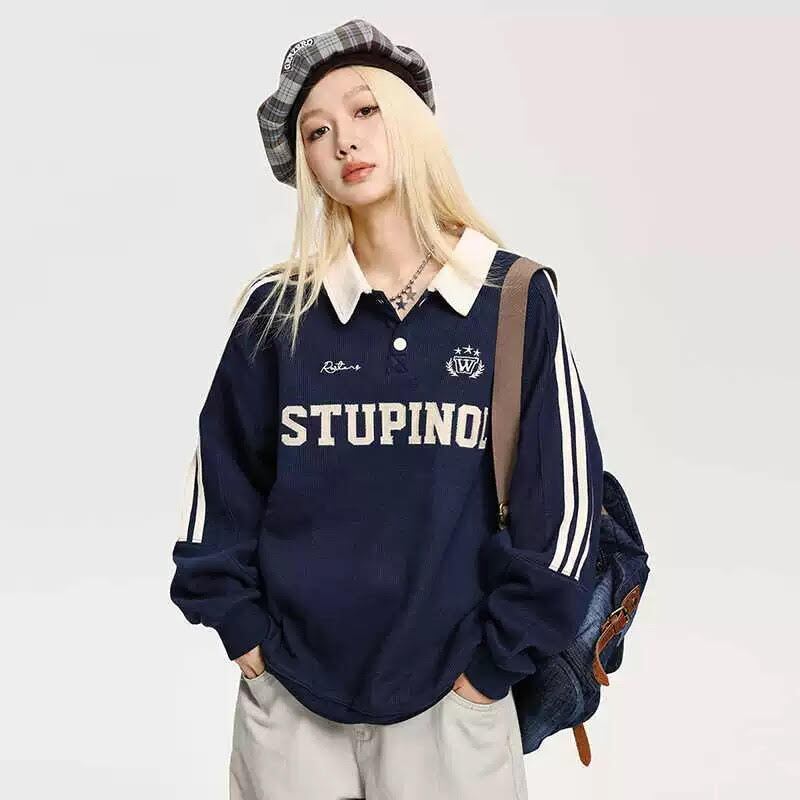 トップス トレーナー スウェット レディース 長袖 襟付き ポロカラー ボタン ストライプ 文字 プリント ルーズ ゆったり かわいい 大人可愛い 大人かっこいい 大人女子 おしゃれ お洒落 きれいめ