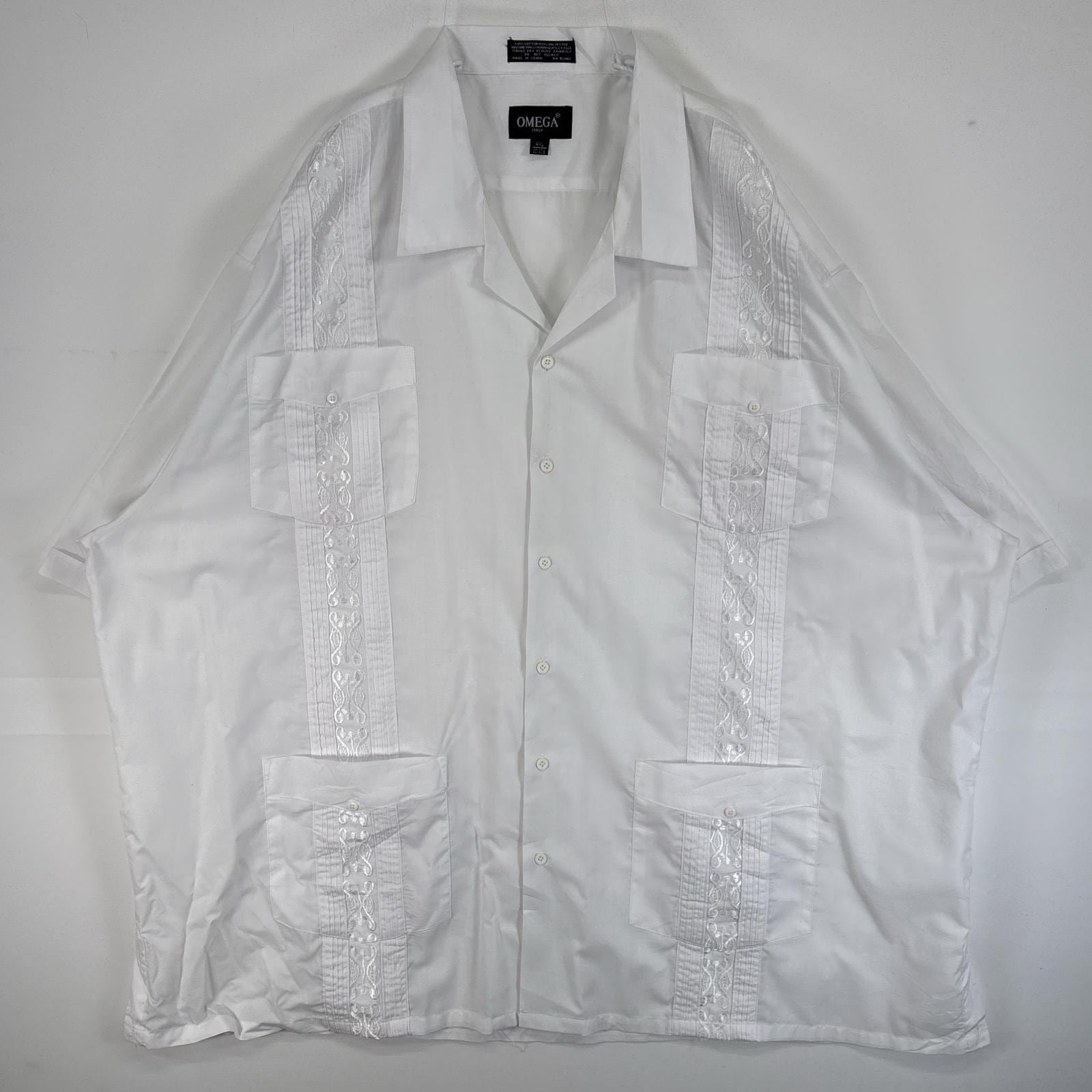 古着 半袖シャツ キューバ 4つポケ 刺繍デザイン 大きいサイズ 4XL ホワイト 総柄 メンズ半袖シャツ